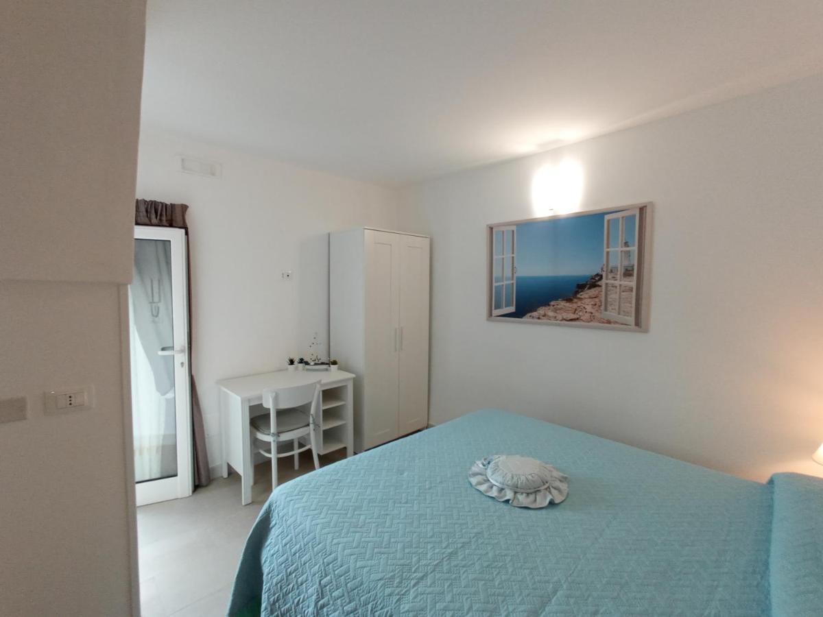 Casa Vacanze Iremia Полиньяно-а-Маре Экстерьер фото